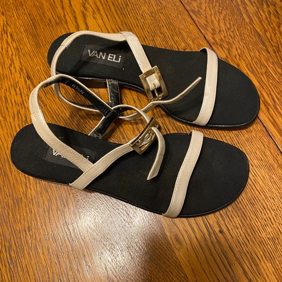 Vaneli gold leather sandals - Picture 1 of 9